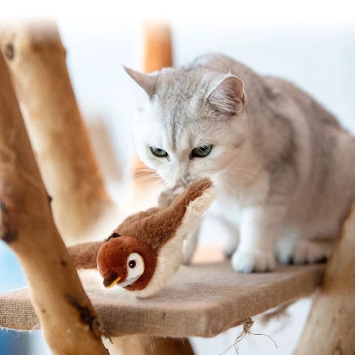 Інтерактивна іграшка для кішок літаюча пташка горобець для кота птах махає крилами DY-37