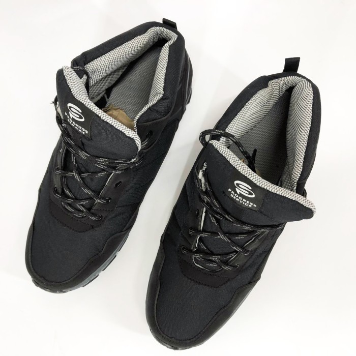 Зимові кросівки чоловічі, Осінньо-зимові кросівки для повсякденного носіння Високі термо AR-48