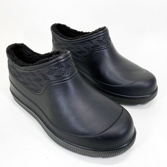 Дутики жіночі термо 39р, Калоші утеплені чорного кольору, Жіночі черевики з нейлону VU-70