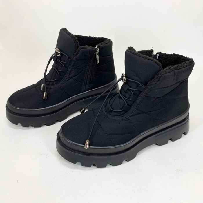 Жіночі демісезонні бутси, Теплі зручні жіночі чоботи Черевики шкіряні рифлена підошва QN-94