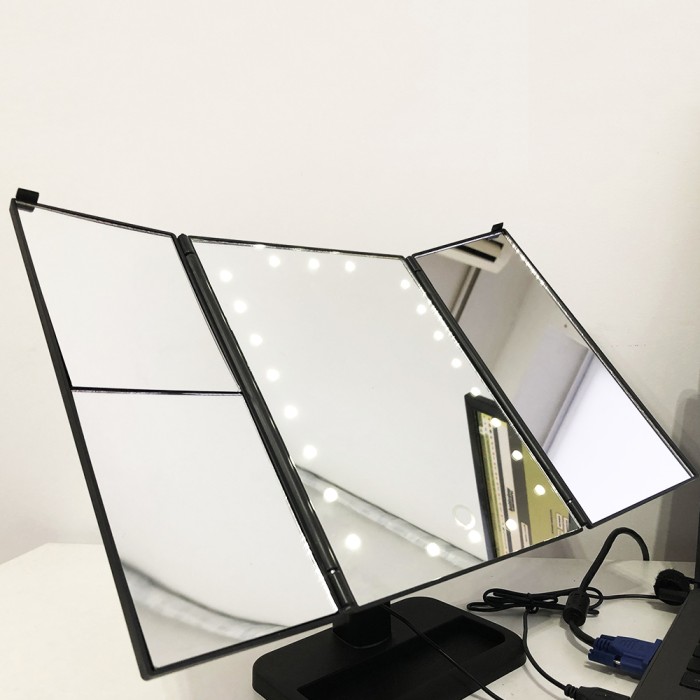 Дзеркало для мейкапа, Красиве дзеркало для макіяжу Яскраве з LED підсвічуванням JR-58