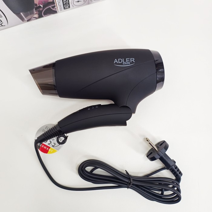 Електрофен для волосся з додатковими насадками Adler, Фен з регулюванням температури для укладання NU-96