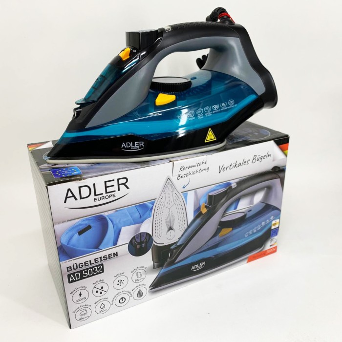 Парова праска ADLER AD 5032 з керамічною підошвою 3000Вт