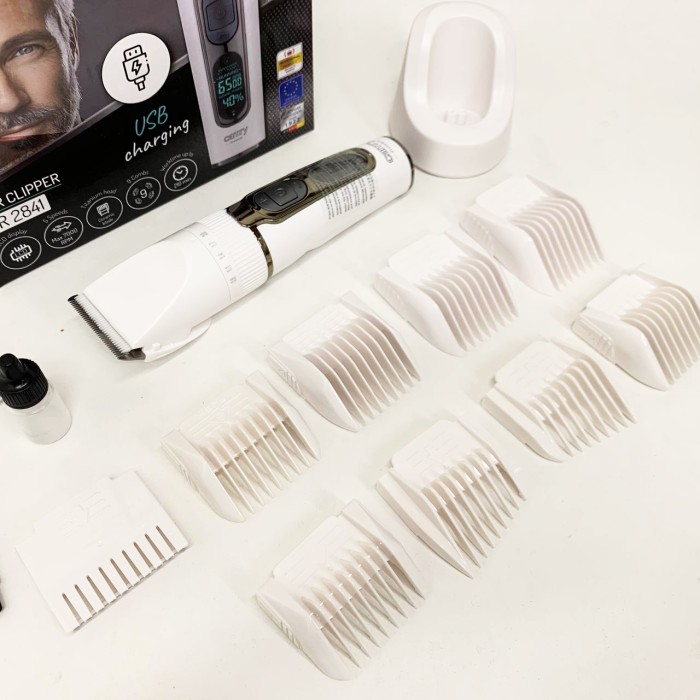 Акумуляторна машинка для стрижки Camry, Електрична машинка для стрижки з насадками GE-40