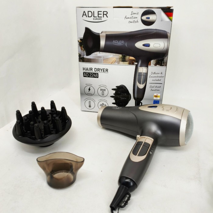 Хороший фен для волосся Adler AD 2248 2400Вт, Фен з регулюванням температури для укладання CZ-68