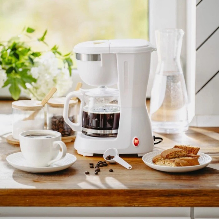 Кавоварка крапельна Adler AD 4381 біла 600 Вт 0,6 л RN-51