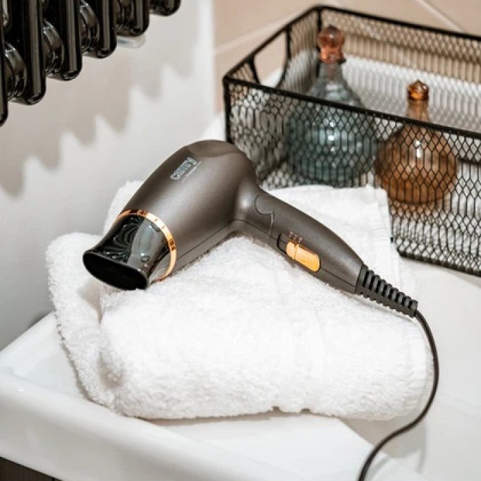 Потужний універсальний фен Camry CR 2261 1200Вт, Класичний фен для волосся для волосся від мережі ET-89