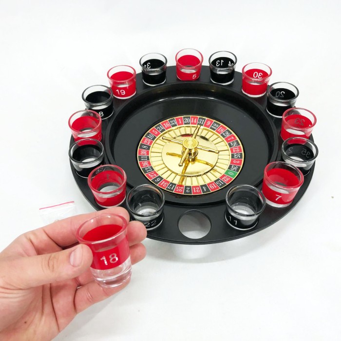 Алкогольна рулетка з чарками ігровий набір "П'яна рулетка" 16 чарок, Гра для розваг на вечірці CJ-78