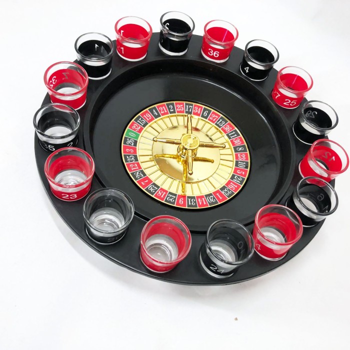 Алкогольна рулетка з чарками ігровий набір "П'яна рулетка" 16 чарок, Гра для розваг на вечірці LJ-67