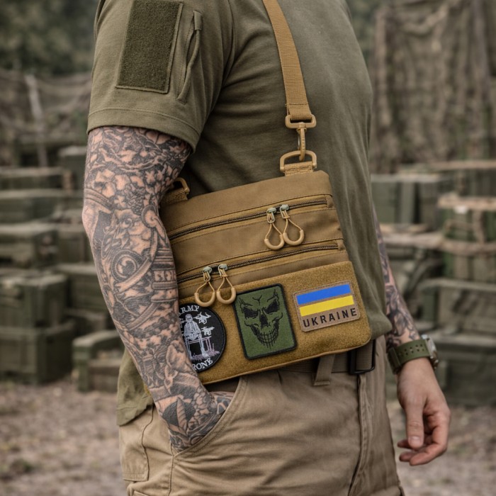 Тактична сумка через плече з панеллю для патчів Cordura койот