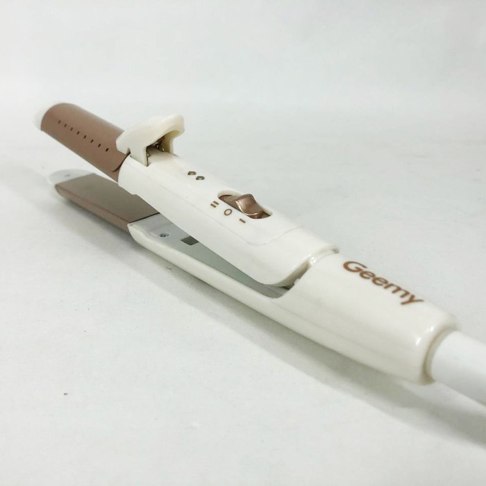 Праска гофре плойка для укладання GEMEI Випрямляч для волосся вирівнювання волосся QW-82
