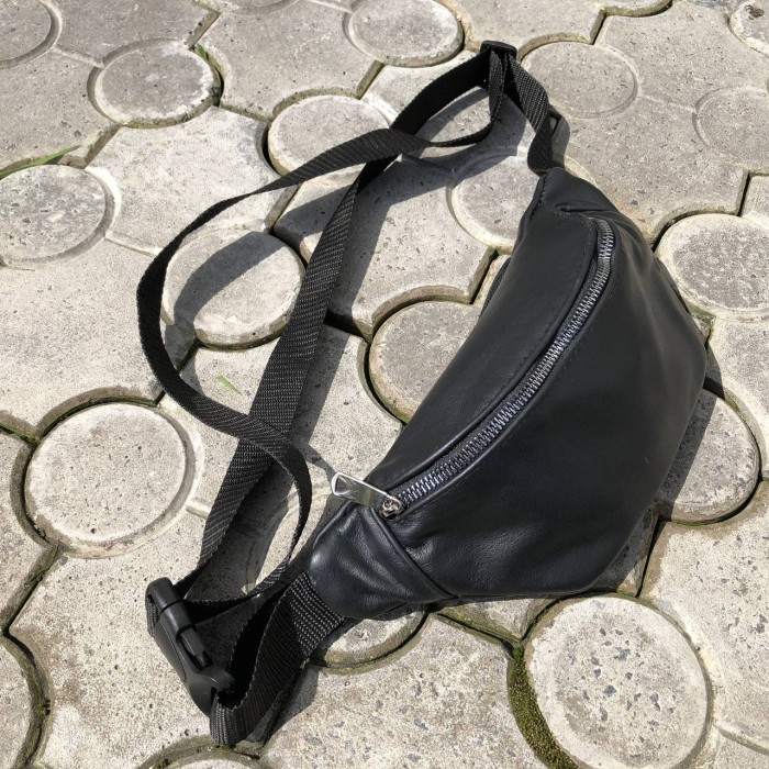 Фірмова чоловіча сумка бананка, Бананка чорна з натуральної шкіри Сумка чоловіча шкіряна MY-91