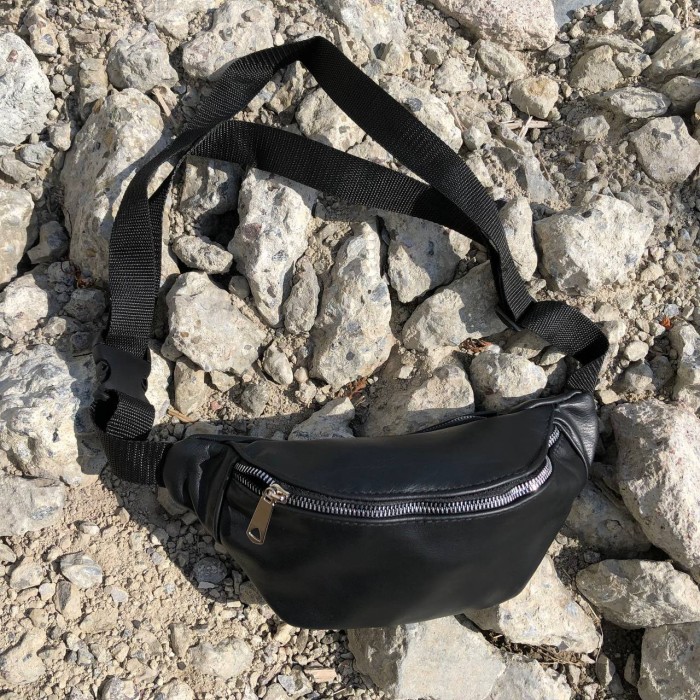 Фірмова чоловіча сумка бананка, Бананка чорна з натуральної шкіри Сумка чоловіча шкіряна MY-91