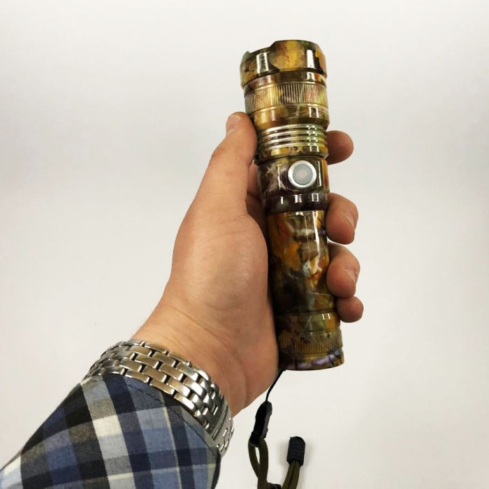 Ручний світильник з потужним променем, Потужний акумуляторний світлодіодний ліхтар DH-62