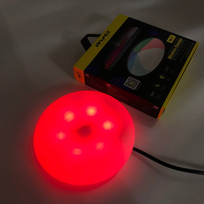 Бездротова зарядка з підсвічуванням 7 кольорів 10W 7 COLOR Awei W7 + WIRELESS CHARGE TF-43