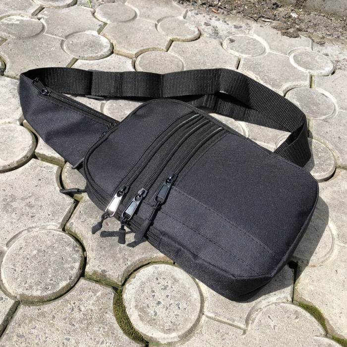 Чоловіча сумка крос-боді, Нагрудна сумка бананка містка Армійська для чоловіків MO-69