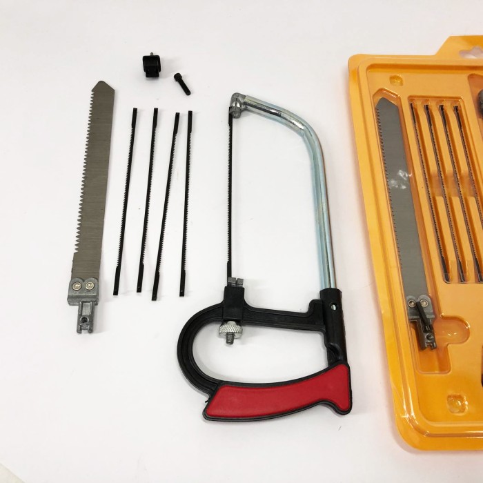 Ножівка по дереву HLV в наборі з пилками RS-58