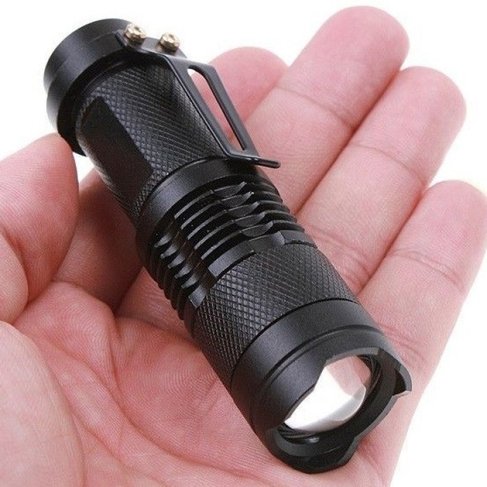 Світильник зі світлодіодним зарядним портом, Потужний ліхтарик для дому із зарядкою MC-17