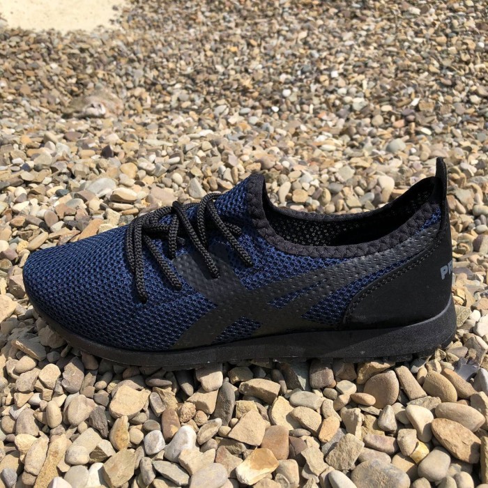 що дихають 40, Чоловічі кросівки для повсякденного життя, Чоловічі кросівки на літній сезон OB-90