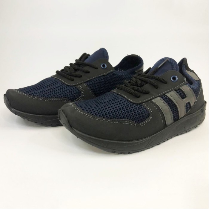 М'які кросівки з сітки, Легкі кросівки під джинси чоловічі Літні дихаючі в подарунок KU-99