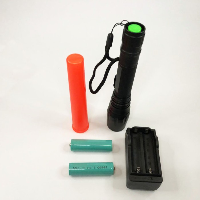 Довговічний світлодіодний ліхтар Police, Ліхтар протиударний водонепроникний Тактичний з діодом IZ-48