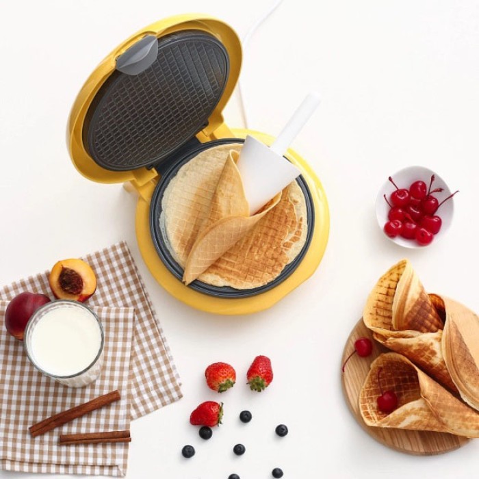 Бюджетна вафельниця Magio, Вафлі з антипригарним покриттям, Вафельниця для десертів YS-69