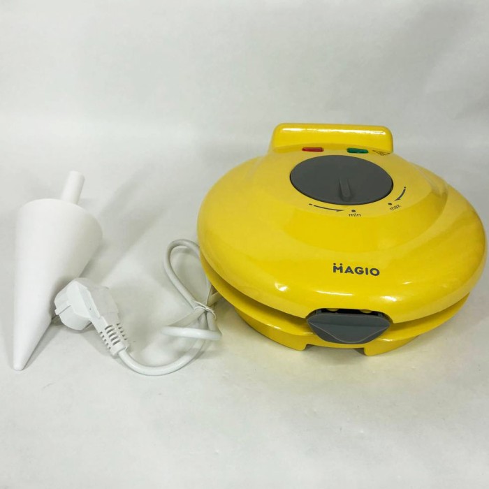 Бюджетна вафельниця Magio, Вафлі з антипригарним покриттям, Вафельниця для десертів YS-69