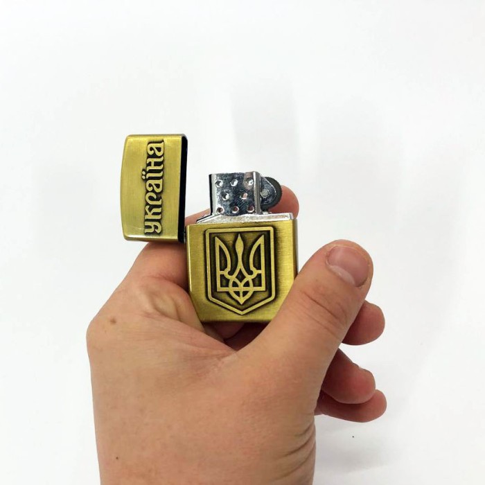 Запальничка кремнієва патріотична Україна 4550. LC-258 Колір: золотий