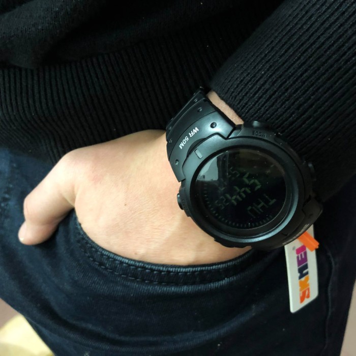 Годинники військової тематики, Годинники військові з офіційною гарантією Водонепроникні 50 м YW-19