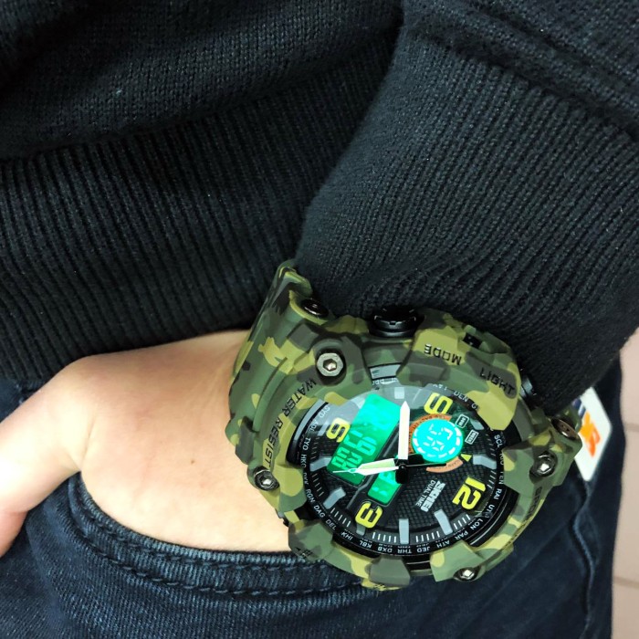 Стильні тактичні годинники для чоловіків SKMEI, Спортивні водонепроникні годинники KD-87