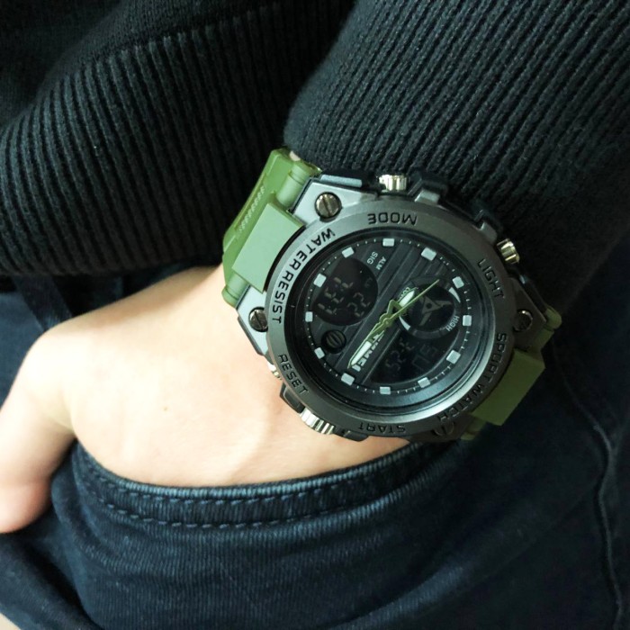 Армійський годинник мілітарі, Чоловічий годинник з офіційною гарантією Практичний чоловічий ZR-77