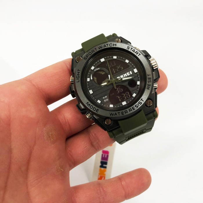 Армійський годинник мілітарі, Чоловічий годинник з офіційною гарантією Практичний чоловічий ZR-77