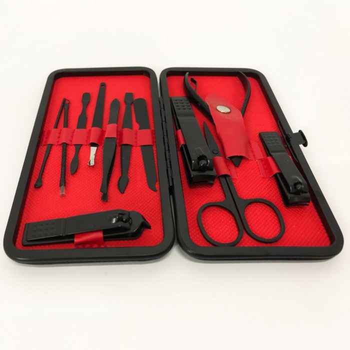 Манікюрний інструмент 12 шт, Манікюрний набір в поїздку, Манікюрно-педикюрний набір для початківців AZ-56