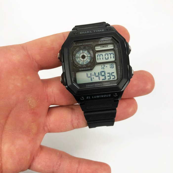 Чоловічий армійський водостійкий тактичний годинник SKMEI 1299BK, Годинник Спецназ VQ-76
