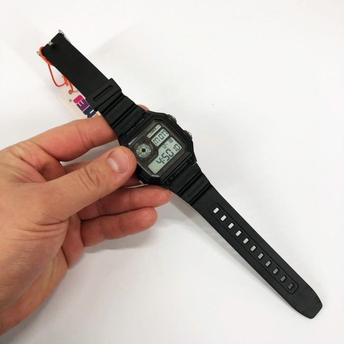 Чоловічий армійський водостійкий тактичний годинник SKMEI 1299BK, Годинник Спецназ VQ-76