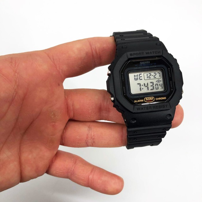 Водонепроникний годинник з гарантією, Армійський електронний годинник Армійський топ IG-47