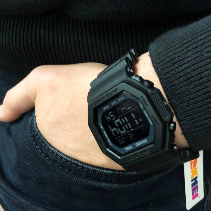 Годинник військовий з офіційною гарантією SKMEI, Годинник туристичний для виживання TH-66