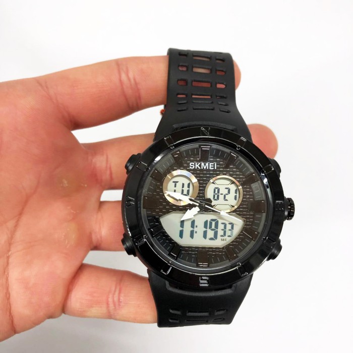 Смарт-годинники для військових операцій, Чоловічі годинники з офіційною гарантією XF-43