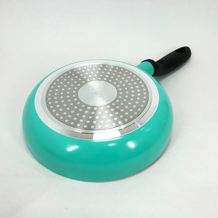 Сковорода якісна зручна на кухню Magio MG-1175 20 см, Зручна сковорода для індукційної плити WV-48