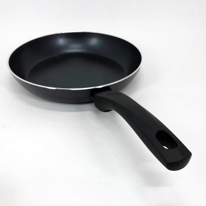Сковорода з антипригарним покриттям внутрішньої поверхні, Сковорода кухонна для кухні OE-92
