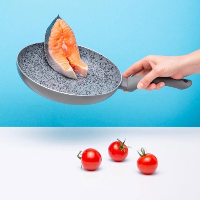 Практична сковорідка Well Done WD-1028B 28 см, Сковорода для приготування на плиті FD-85