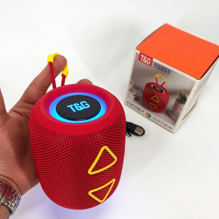 Bluetooth колонка з ремінцем, Портативна колонка з led підсвічуванням Портативна bluetooth VU-33