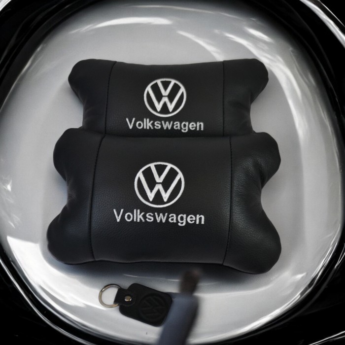 Набір подушок 2шт в авто Volkswagen з натуральної шкіри, на підголовник у машину, Автомобільна подушка