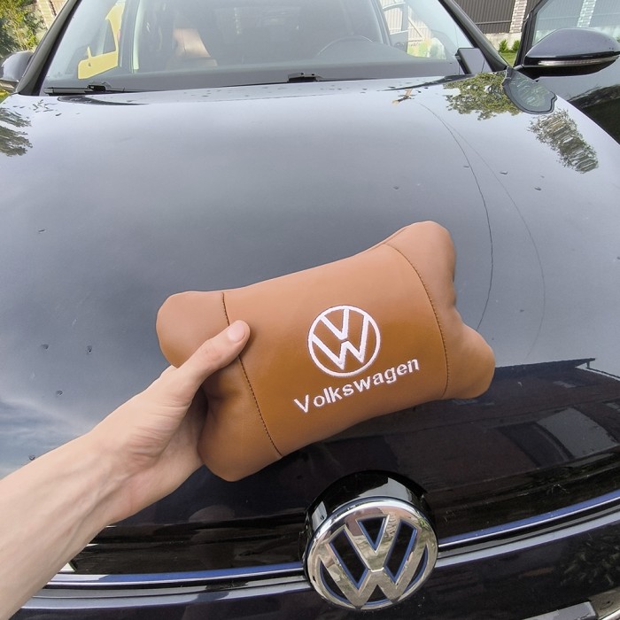 Дорожня подушка під голову Volkswagen, Подушка з логотипом бренду, Подарунок автолюбителю OQ-48