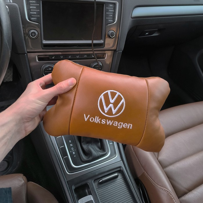Дорожня подушка під голову Volkswagen, Подушка з логотипом бренду, Подарунок автолюбителю OQ-48