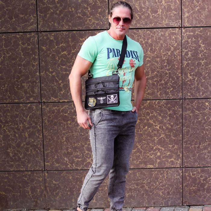 Чоловіча невелика сумка месенджер для військових, Сумка у військовому стилі на плечі AT-10