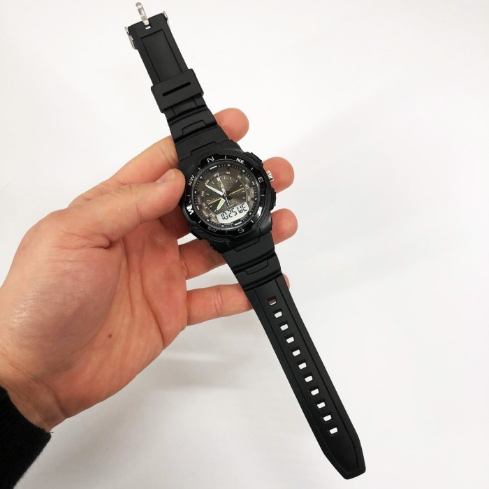 Армійський електронний годинник SKMEI, Простий електронний наручний чоловічий годинник MB-67