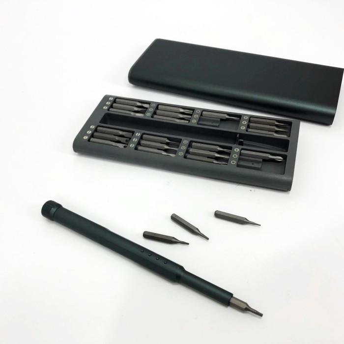 Набір прецизійних викруток з ручкою 48 в 1 у металевому футлярі XE-35