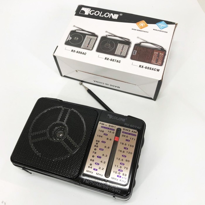 Радіоприймач фм ретро на батарейках GOLON RX-607 AC, що працює від мережі, Портативний радіоприймач OT-66