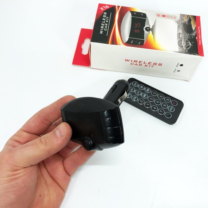Пристрій для прослуховування музики в автомобілі X16, Bluetooth через прикурювач, Якісний фм модулятор RI-52